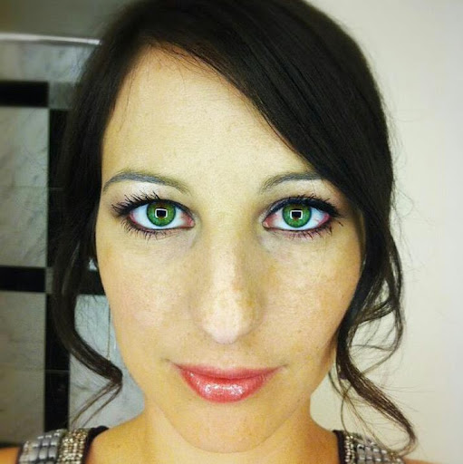 Sara Schneider Photo 28