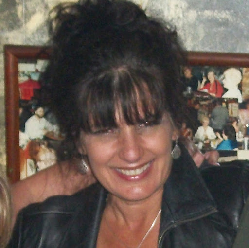 Valerie Smith Photo 41