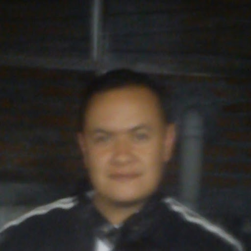 Ismael Gomez Photo 10