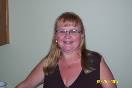 Elizabeth Newton Photo 28