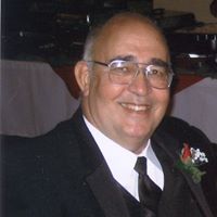 Carl Nichols Photo 49