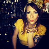 Carrie Ogle Photo 10