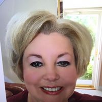 Alison Bailey Photo 13