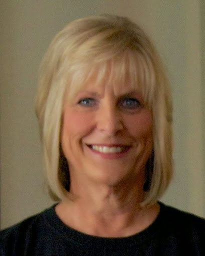 Carol Steele Photo 30