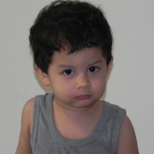 Anahi Mata Photo 2