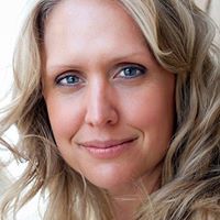 Elizabeth Farr Photo 25