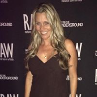 Cara Anderson Photo 27