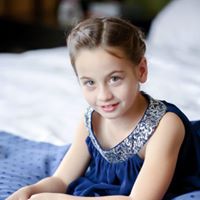 Kristin Henderson Photo 9
