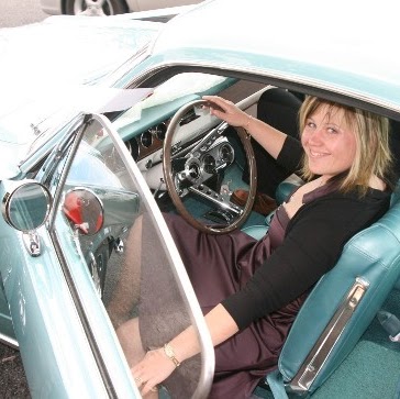 Michelle Carr Photo 8