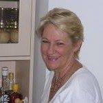 Robyn Mayes Photo 9