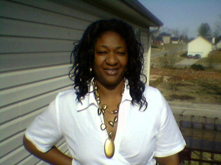 Theresa Ross Photo 34