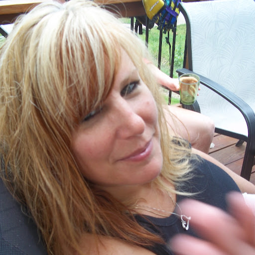 Ann Schmidt Photo 12
