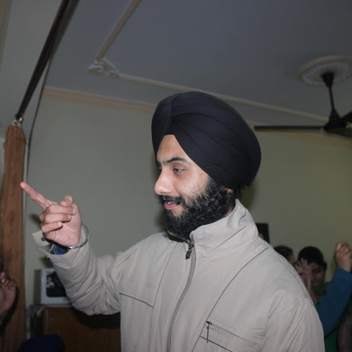 Harjeet Saini Photo 7