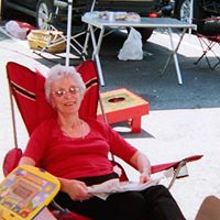 Sandra Cartwright Photo 38