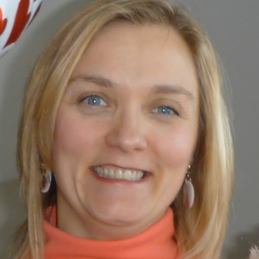 Angela Mcelroy Photo 29