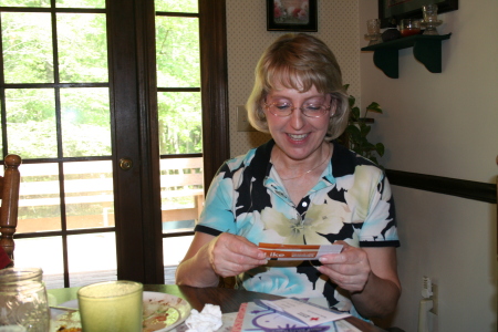 Joan Lee Photo 7