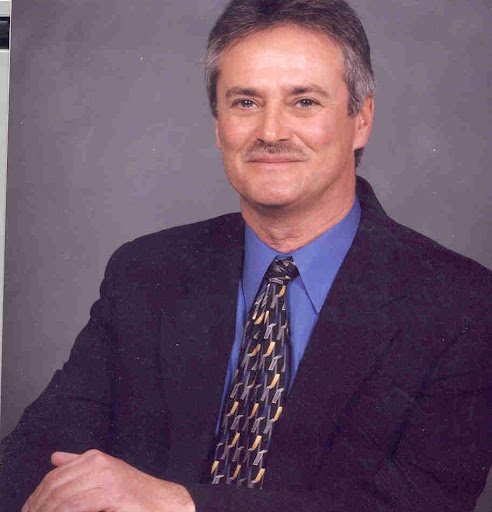 Michael Lowery Photo 17
