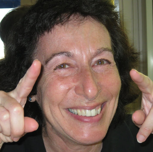 Ellen Levy Photo 25