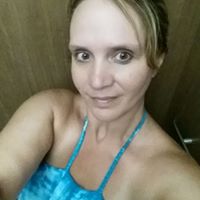 Tammy Elliott Photo 28