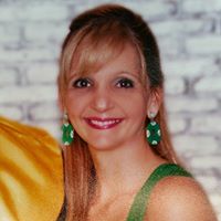Deborah Hurtado Photo 25
