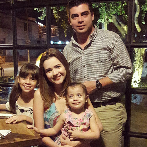 Juliana Caceres Photo 2