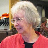 Diana Huggins Photo 26