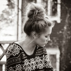 Johanna Scott Photo 31