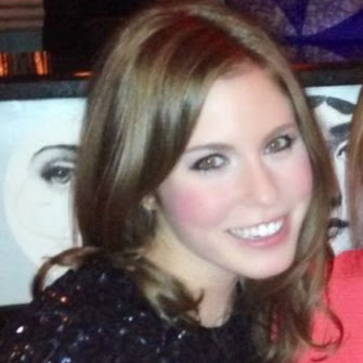 Caroline Ellis Photo 10