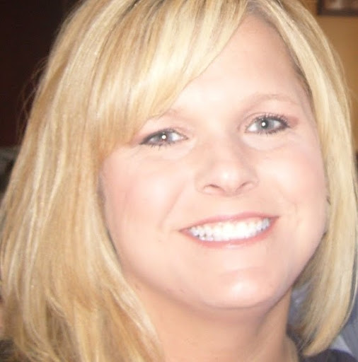 Dana Elliott Photo 34