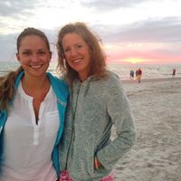 Elizabeth Benner Photo 12