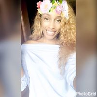 April Caldwell Photo 34