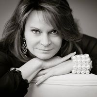 Wendy Sloan Photo 28
