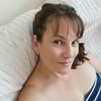 Michelle Keen Photo 38
