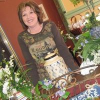 Jennifer Vanderhoof Photo 12