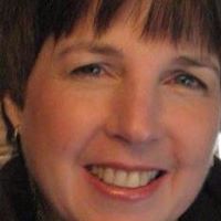 Julie Halverson Photo 16