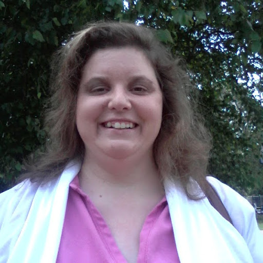 Lisa Benton Photo 12