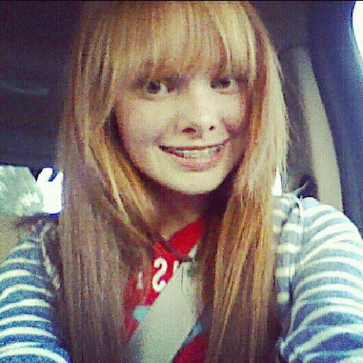 Hailey Carter Photo 6