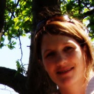 Joanna Bradshaw Photo 2