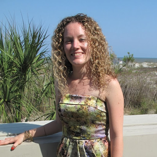 Lisa Stratton Photo 33