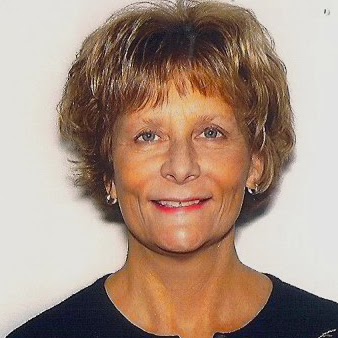 Shelley Carroll Photo 34