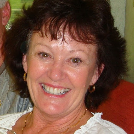 Margaret Elliott Photo 33