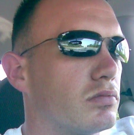 Michael Akers Photo 15