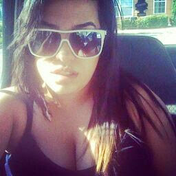 Anna Quinones Photo 35