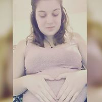 Kayla Sutherland Photo 18