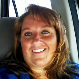 Michelle Burkett Photo 7