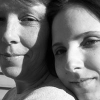 Julia Huffman Photo 30