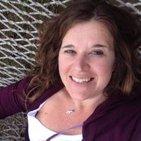 Jennifer Beecher Photo 12