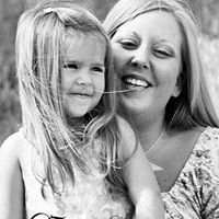 Tonya Sharp Photo 20