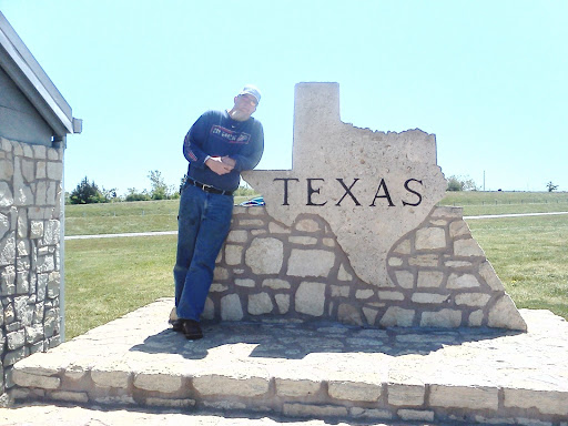 Aaron Webber Photo 6
