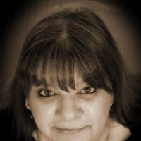 Julie Washburn Photo 25
